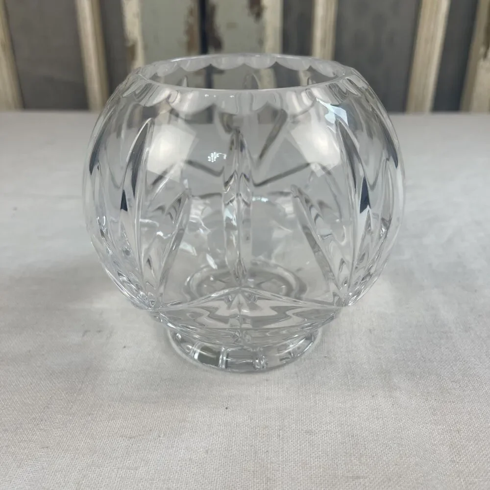 24% Lead Crystal Cut Rose Bowl Vase Made In Poland